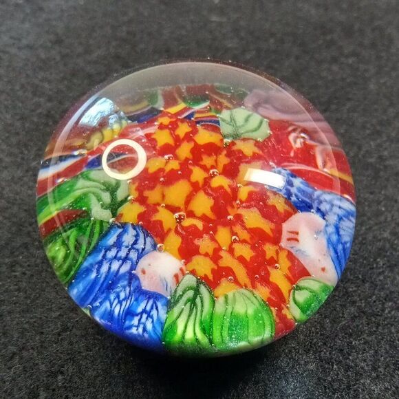Paperweight Glass Yellow Stars Red Back Polished Pontil Cottagecore Grandmacore - Picture 1 of 7